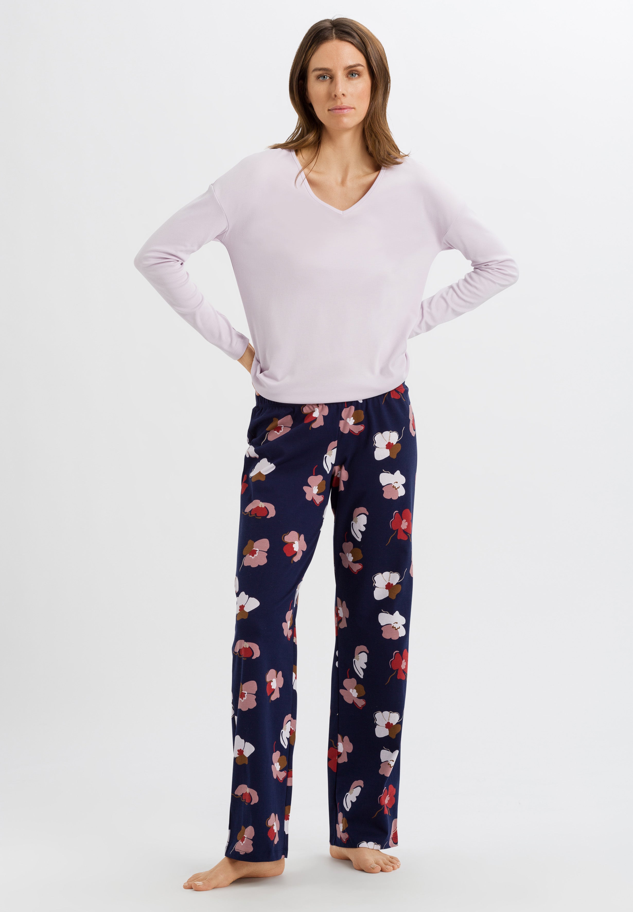 76488 Ami Long Pant - 2936 Simple Flowers