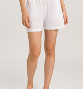 77021 Maila Shorts - 101 White