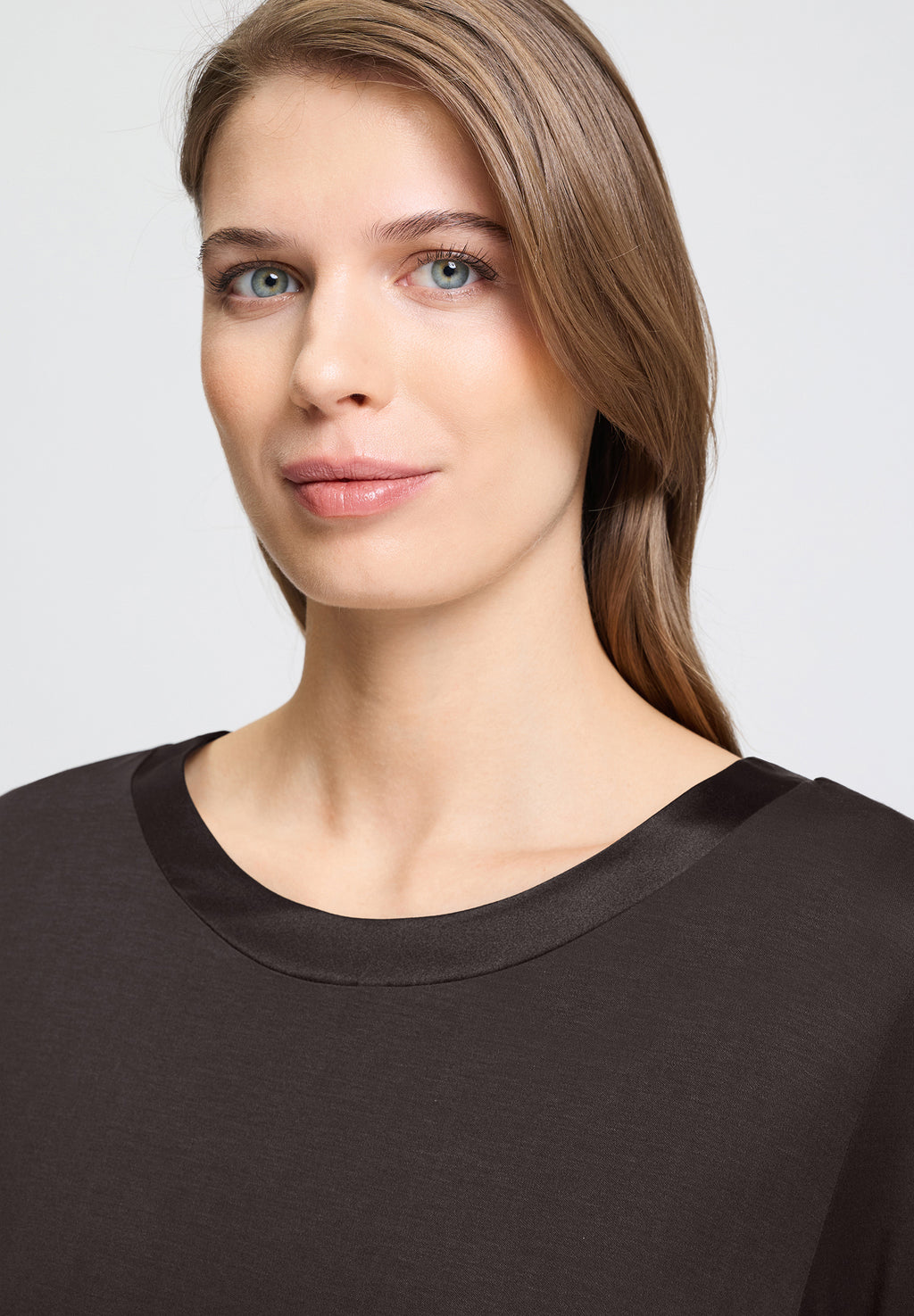 Grand Central Round Neck Nightgown 100cm | Dark Mocha 77339-2185
