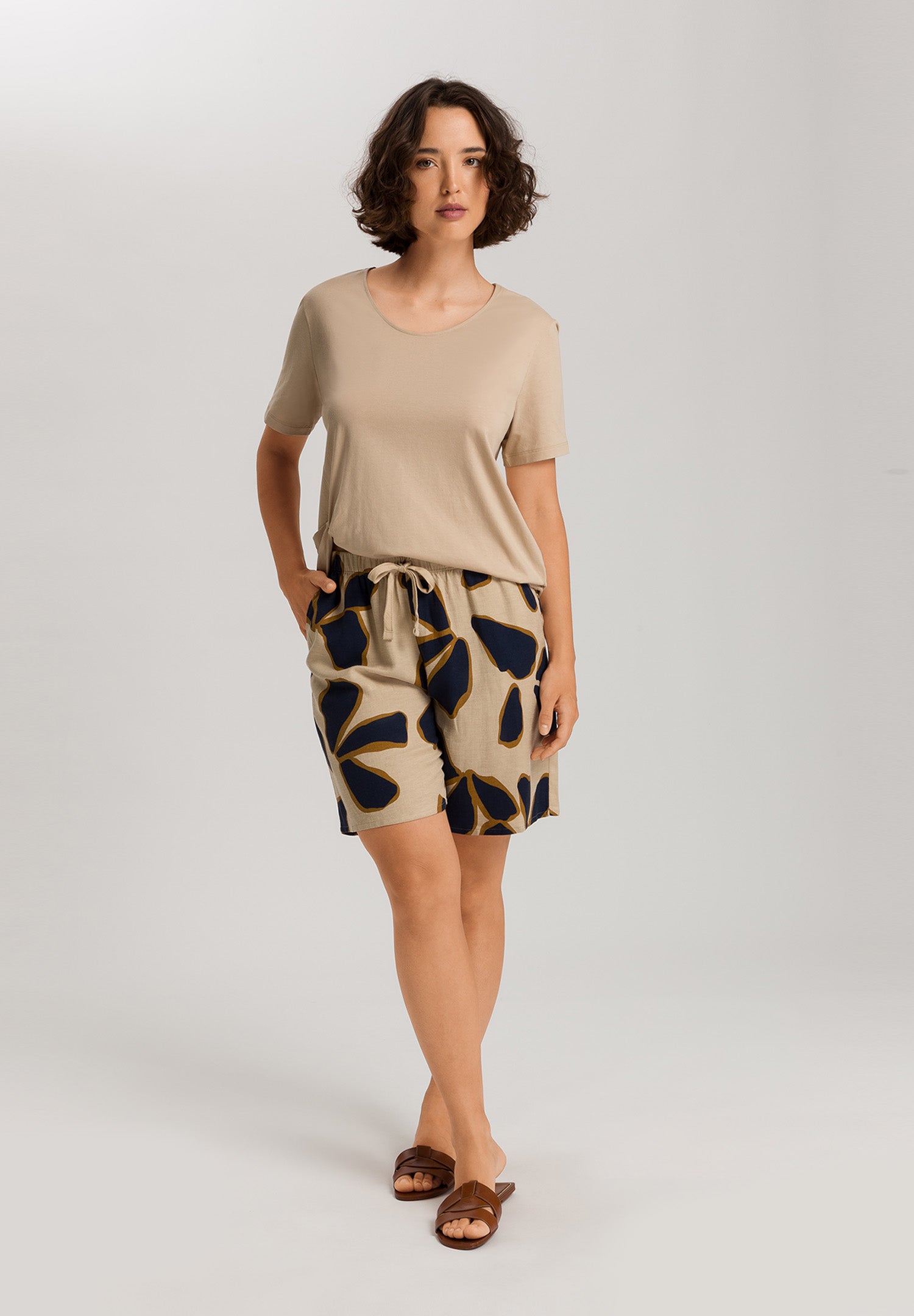 Urban Casuals Linen Blend Drawstring Shorts | Desert Flower 78535-3007