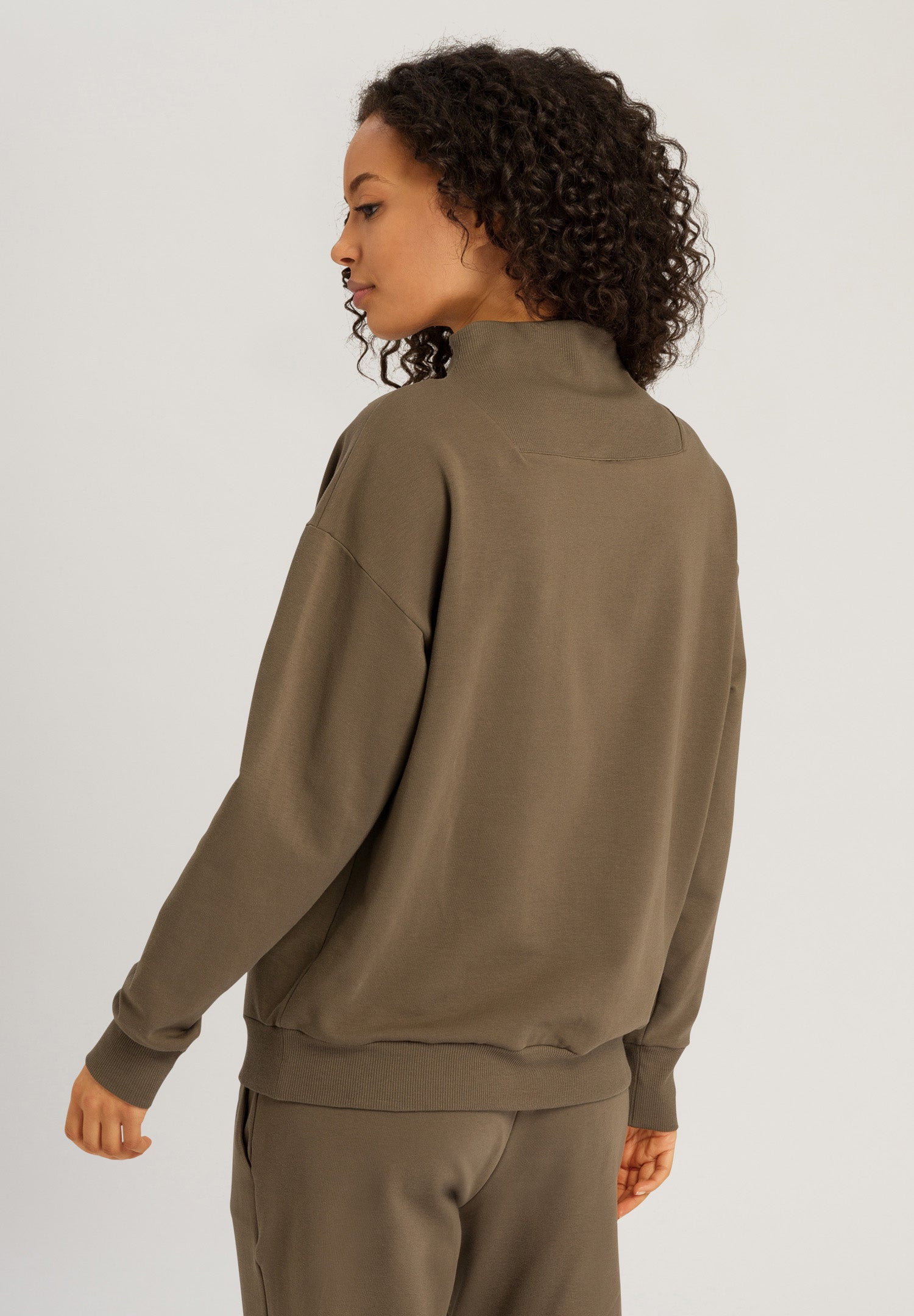 78756 Natural Living Pullover - 1775 Olive