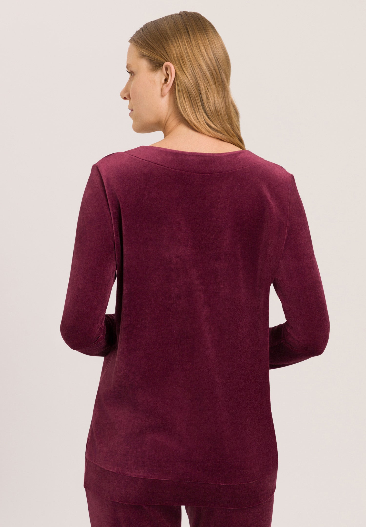 78770 Favourites Pullover - 2423 Ruby Wine