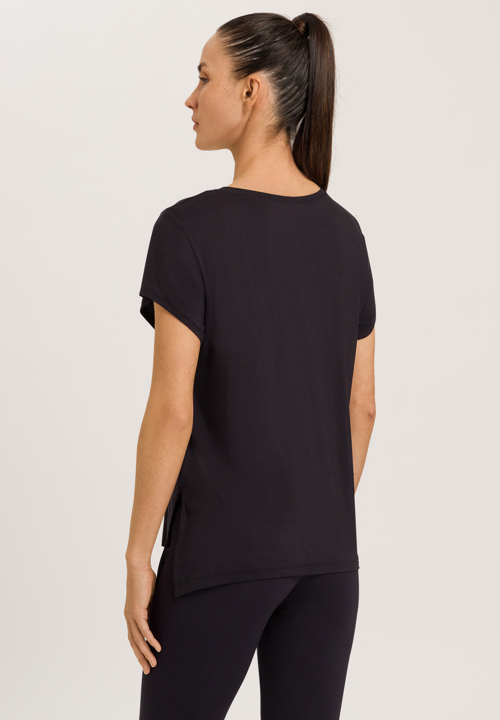78795 Yoga S/Slv Shirt - 2199 Black Beauty