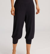 78797 Yoga Crop Pants - 2199 Black Beauty
