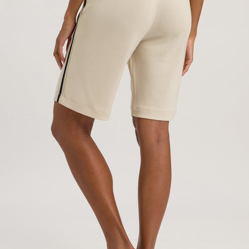 78818 Shorts - 1200 Warm Sand