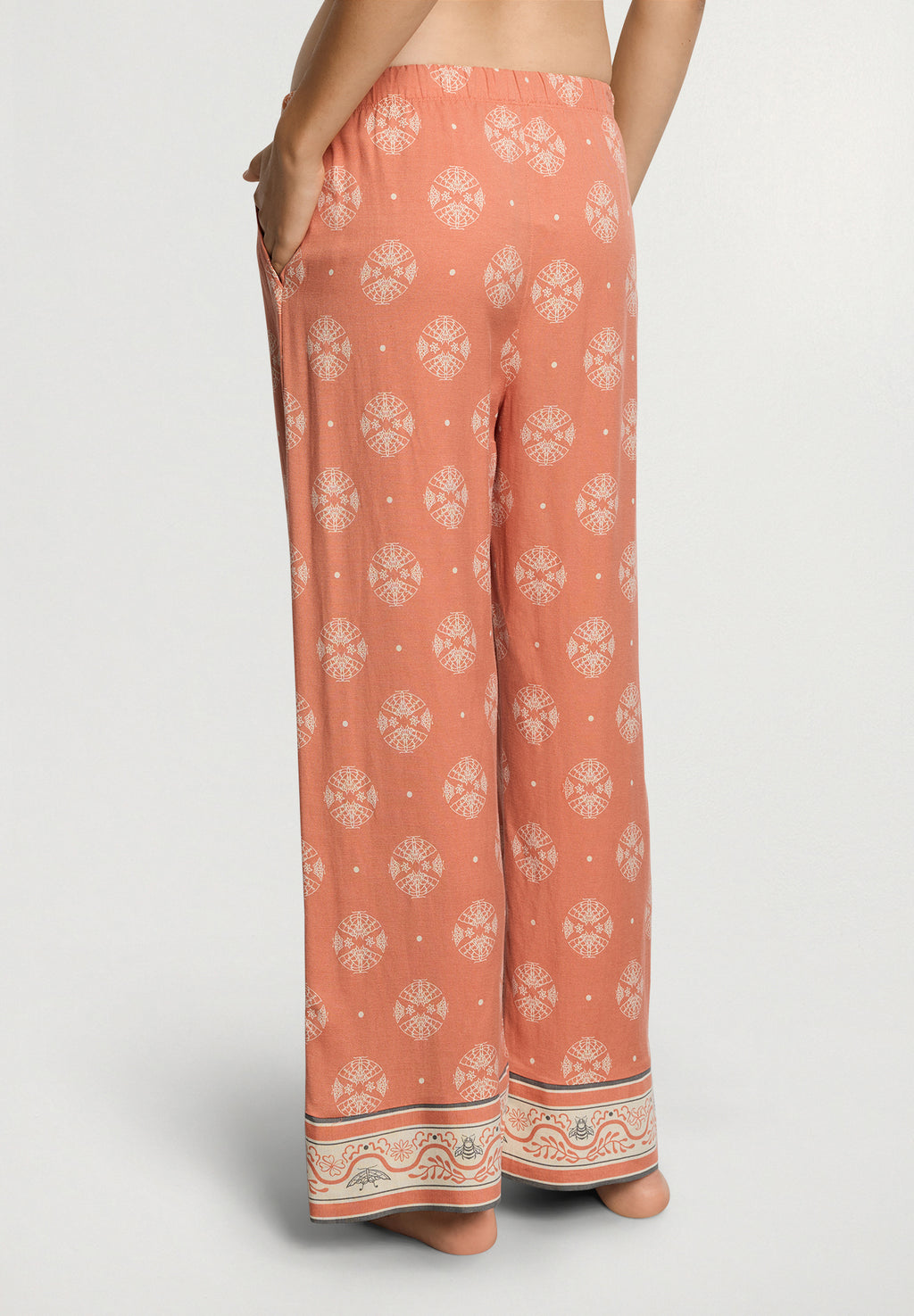 Urban Casuals Crop Pants 7/8 | Pencil Mariposa 78914-3075