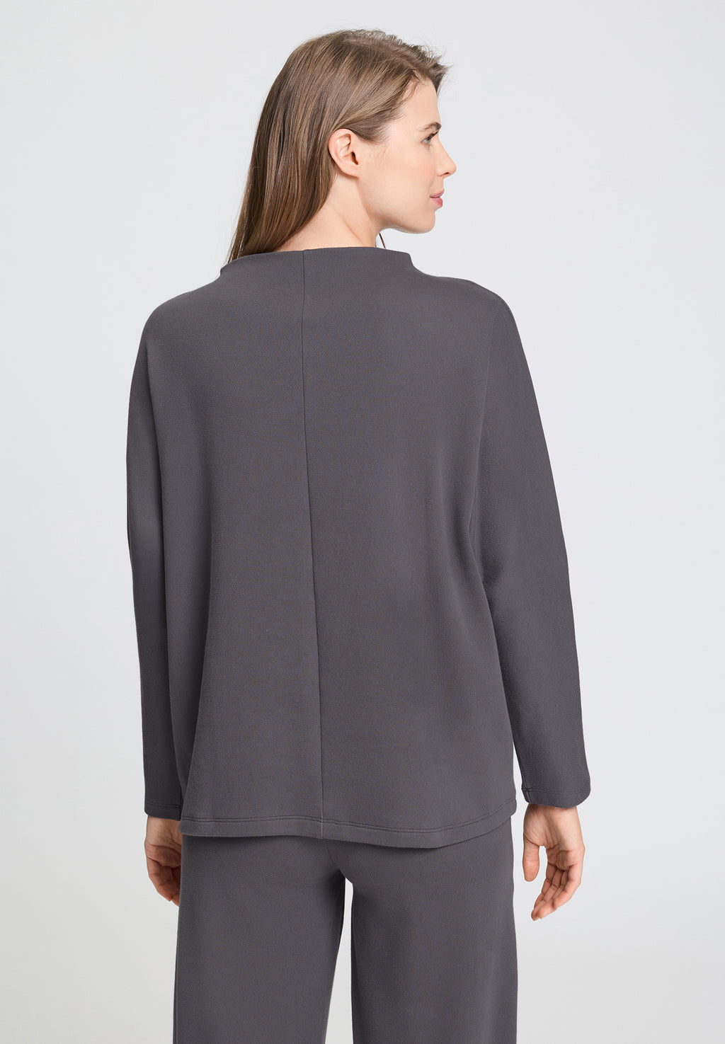 Easy Wear Pullover | Dark Sesame 78929-3163