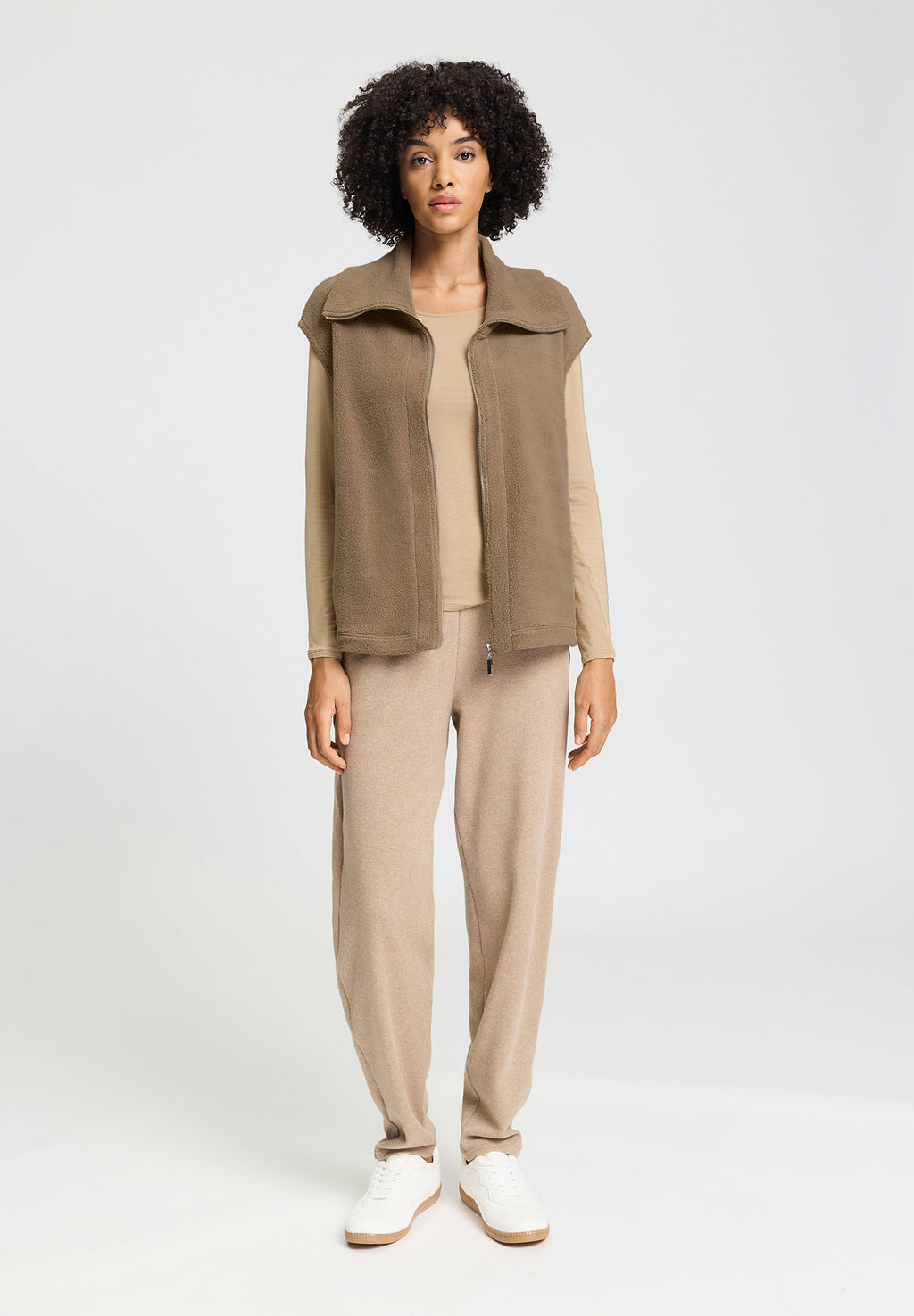 Easy Wear Teddy Vest | Suede Camel 78932-2825