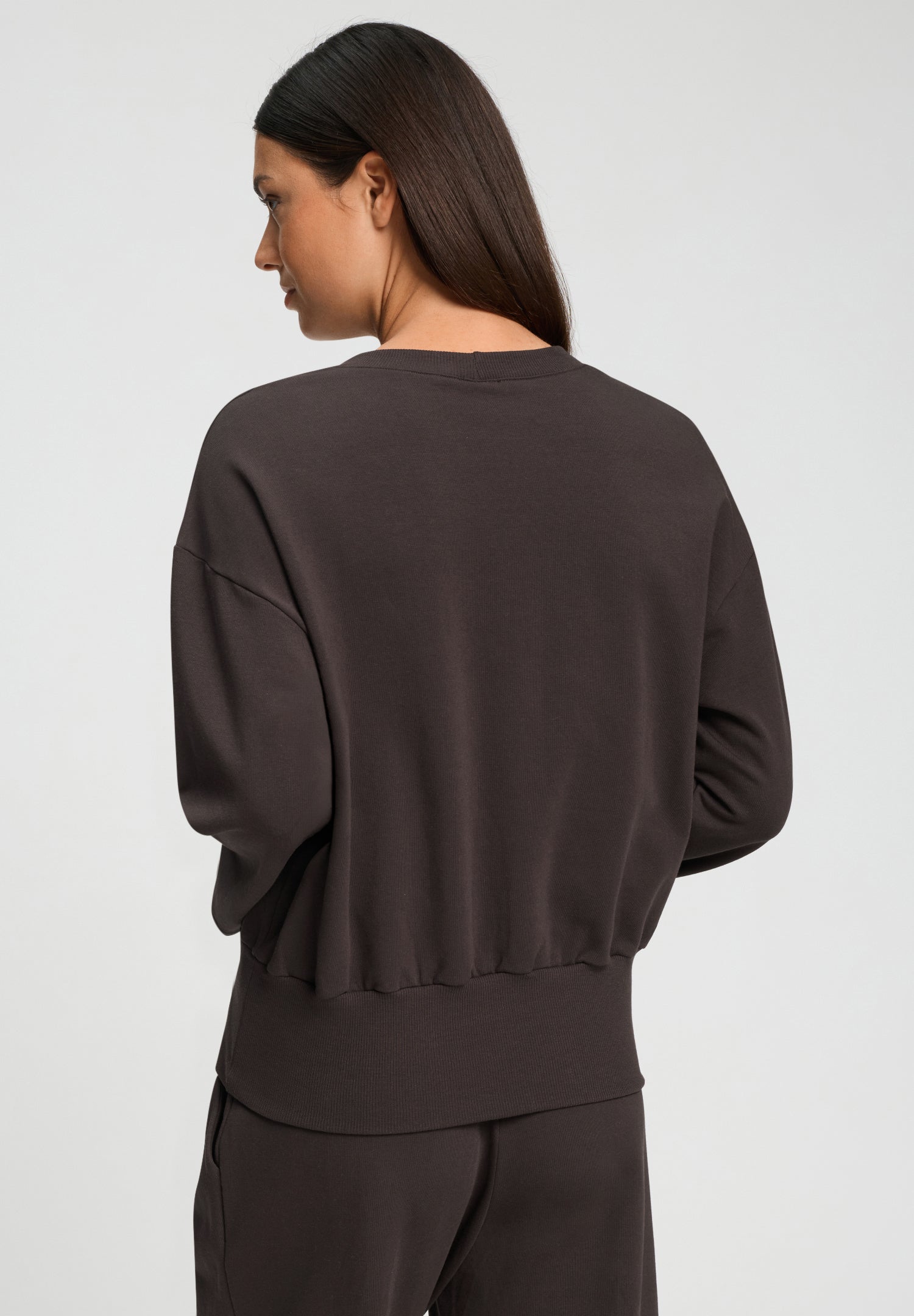 Natural Living Sweatshirt | Dark Mocha 78934-2185