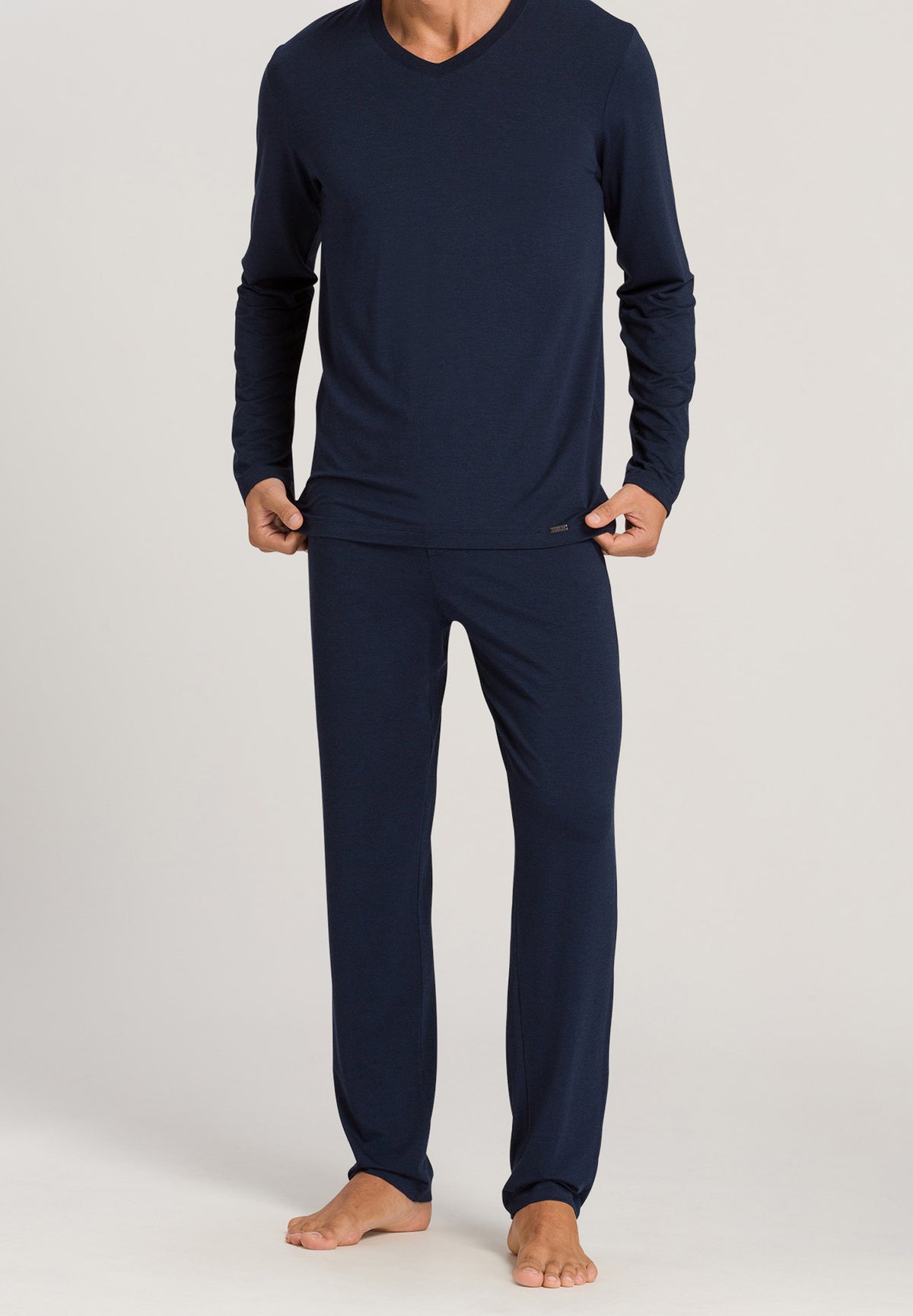 Casuals V-Neck Top | Deep Navy 75036-1610