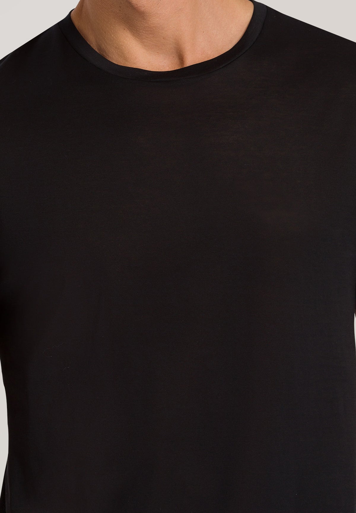 Cotton Sporty Crew Neck Cotton T-Shirt | Black 73511-199